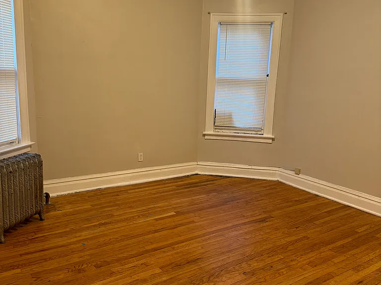7819 S Euclid Ave #2 — Photo 14