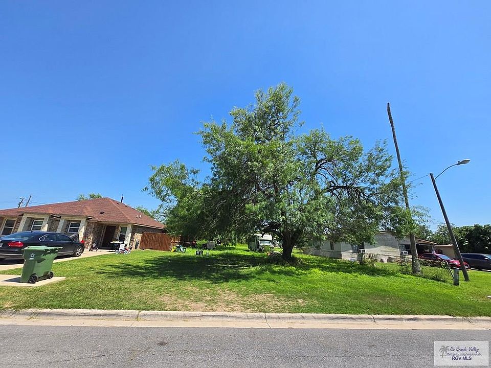 2nd image of 0 Willacy Ave