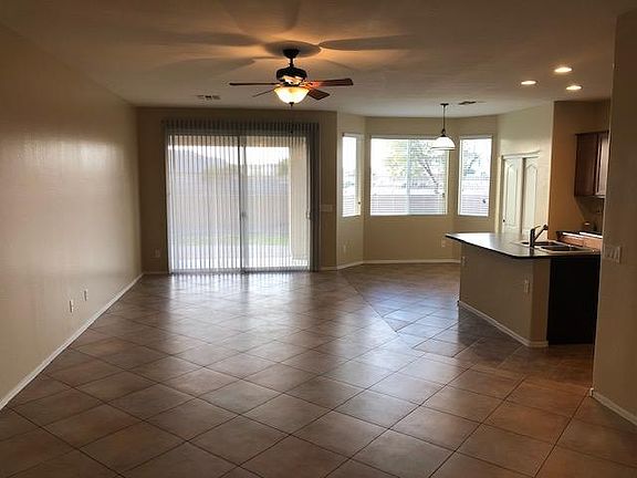 5th image of 7306 S 71st Ln
