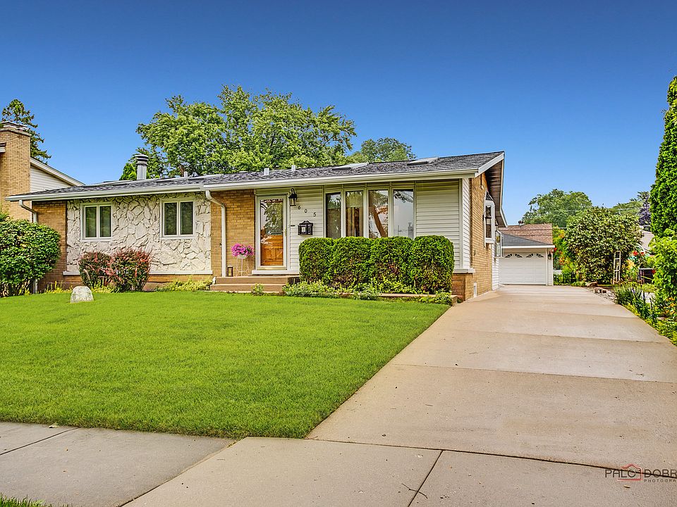1st image of 605 N Windsor Dr