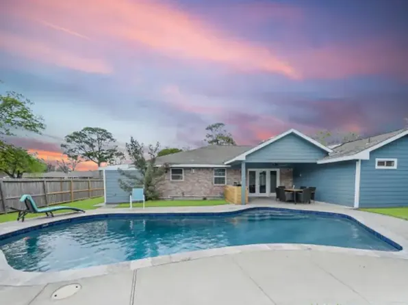 (undisclosed Address), Houston, TX 77088