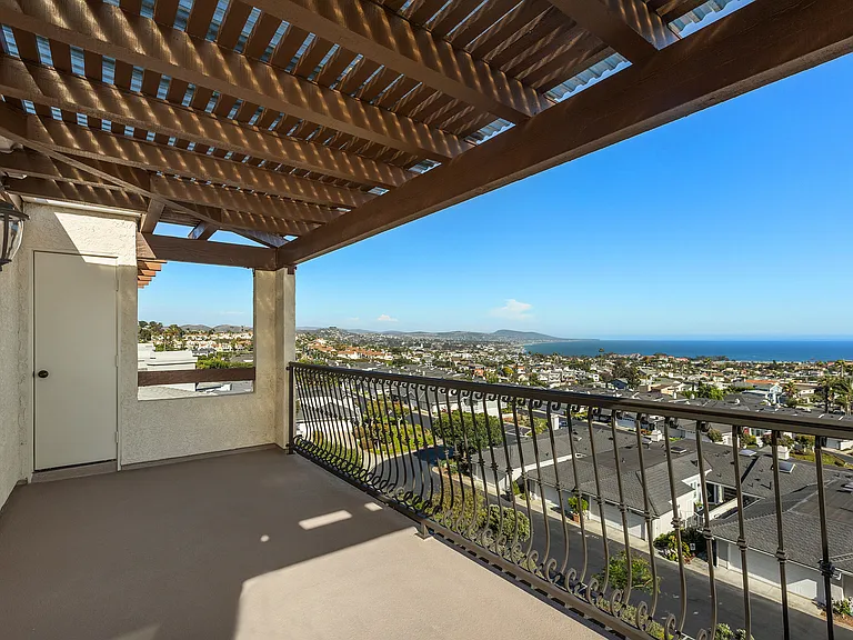 24512 Alta Vista Dr #B — Photo 29
