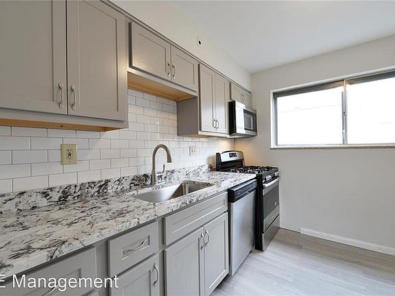 5th image of 8524 Titchfield Ct