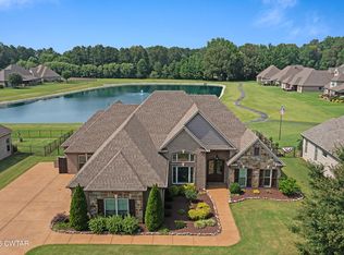 3 Rock Pointe Dr, Jackson, TN 38305