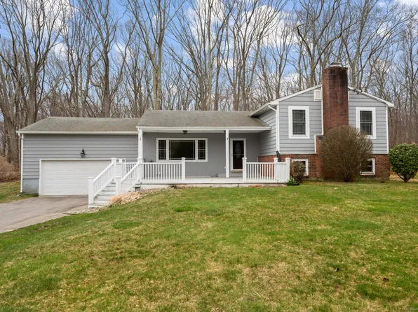 12 Mohawk Drive, East Lyme, CT 06357