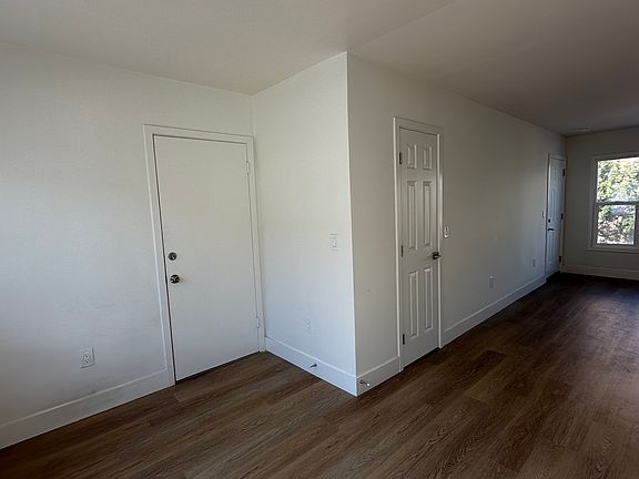 5th image of 11884 Texas Ave #0