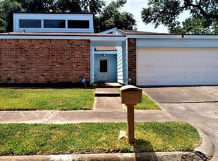 5019 Spruce Forest Dr, Houston, TX 77091
