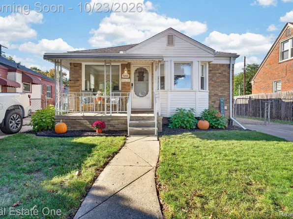 15203 Dasher Ave, Allen Park, MI 48101