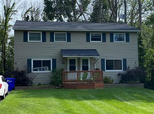 26 Sias Ln, Spencerport, NY 14559