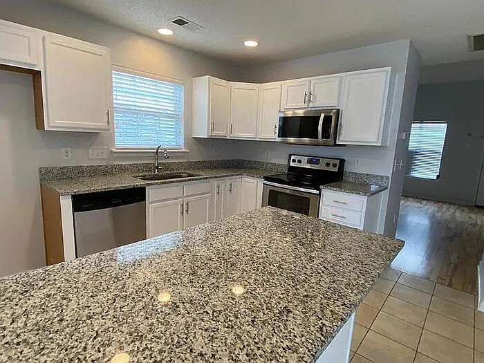 12131 Bottlebrush Pl — Photo 2