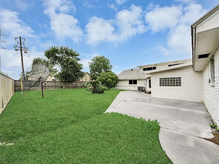 5001 Glenhaven Dr — Photo 38