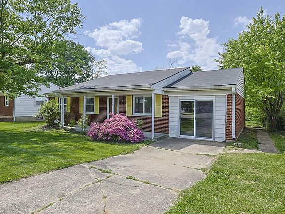 2nd image of 3742 Autumn Rd