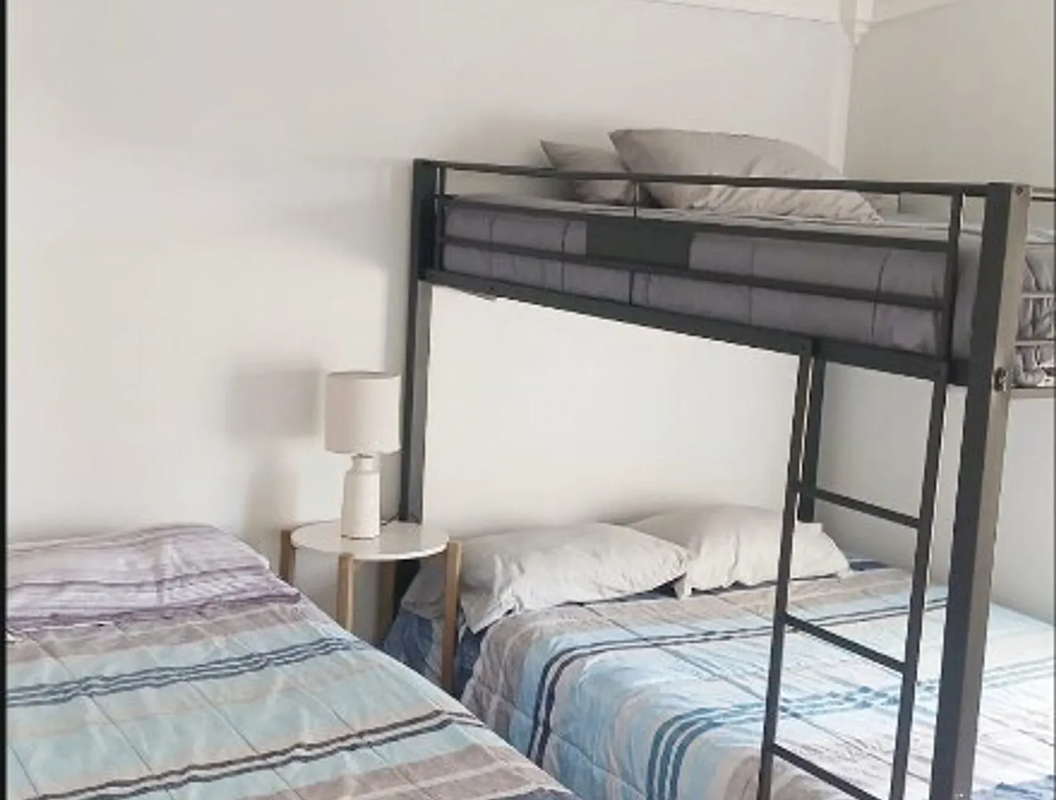 3 bed, 2.0 bath, $4,349 — Photo 2