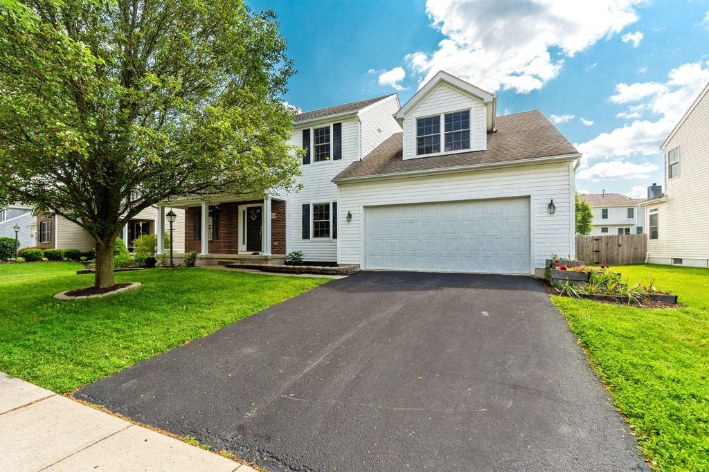 Real estate listing image
