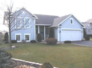 15887 Garrett Dr, Apple Valley, MN 55124