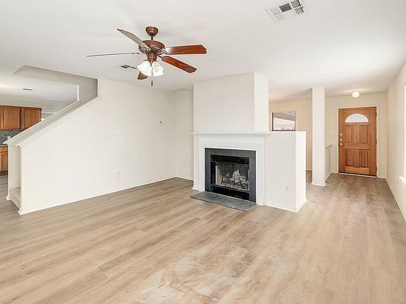 3rd image of 3502 Sandy Brook Dr