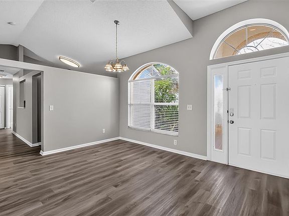 4th image of 2581 Sage Dr