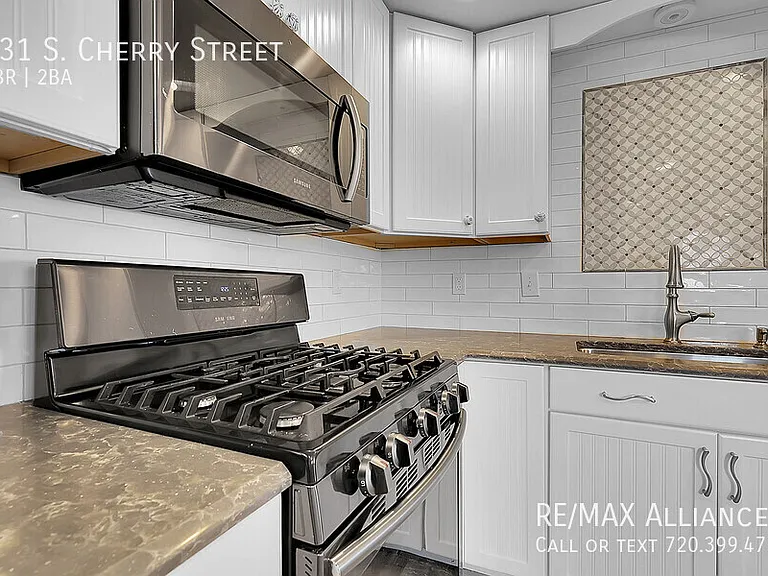 231 S Cherry St — Photo 10
