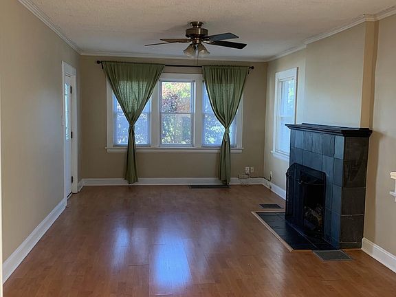 4th image of 2701 Minot Ave