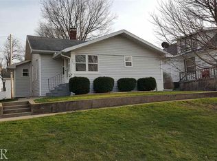 314 W White St, Clinton, IL 61727