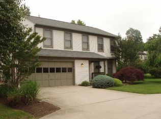 11422 Honeybear Ln, Germantown, MD