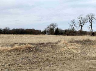 Rustic Oaks Dr, Winneconne, WI 54986