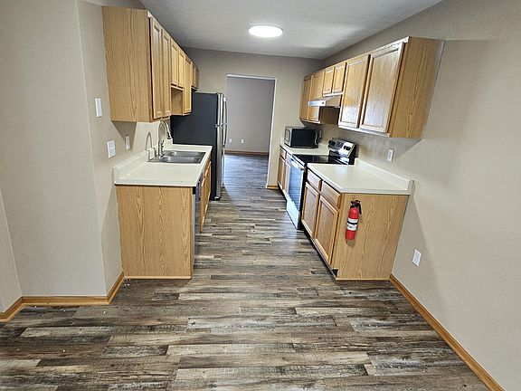 3rd image of 5788 Crocker Ct APT 4