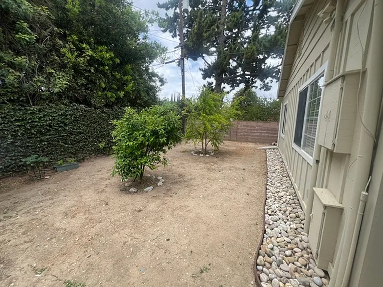 17430 W Gledhill St — Photo 34