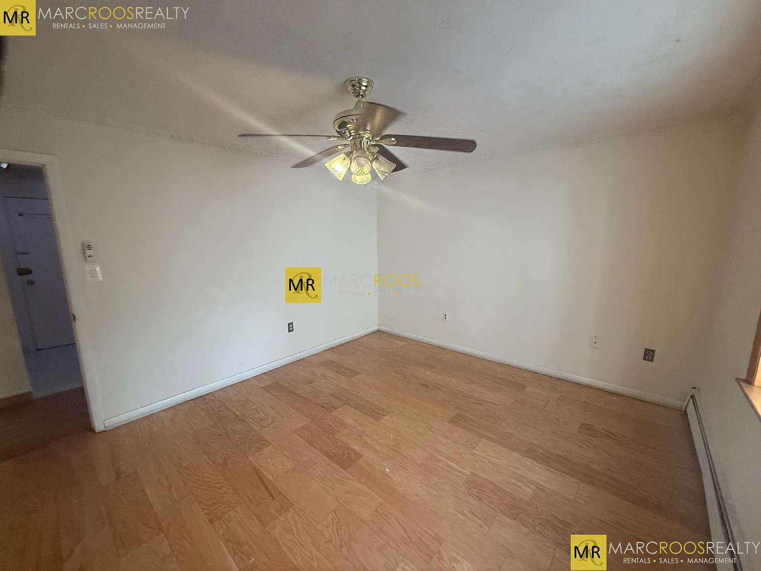 2 bed, 840 sqft, $2,800 — Photo 3