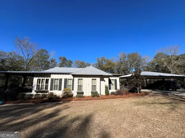 121 Black River Ln, Collins, GA 30421