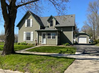 323 W Milwaukee St, Jefferson, WI 53549