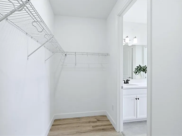 4733 Tortona Ct — Photo 30
