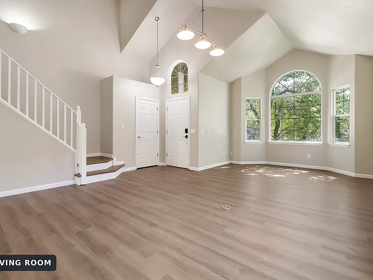 4007 S Sable Cir — Photo 4