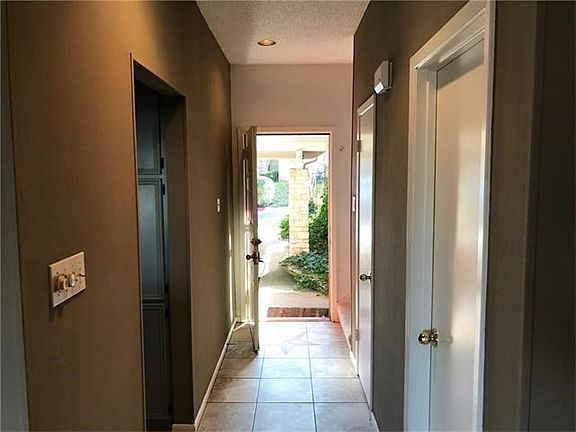 2nd image of 2201 Lakeway Blvd APT 22