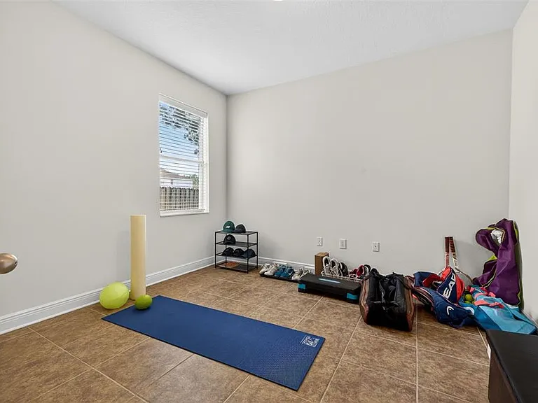 3204 W Marlin Ave — Photo 20