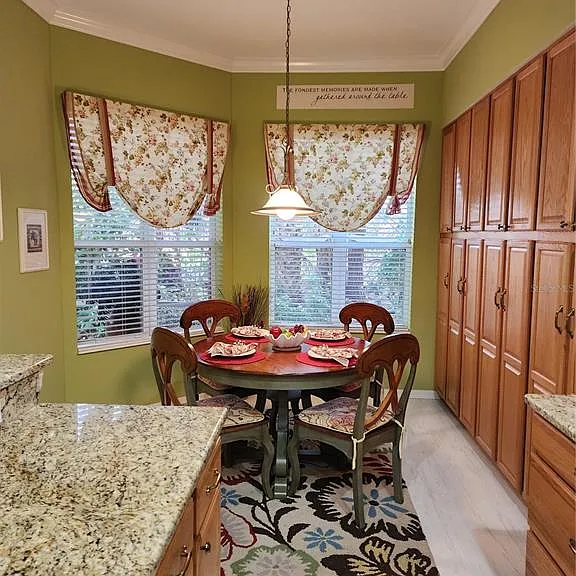 400 Ravinia Cir #400 — Photo 7