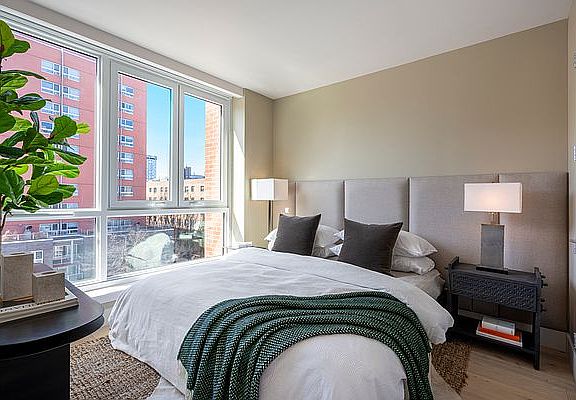 4th image of 251 E 2nd St #7A