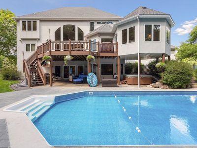 960 Bayside Ln, Mound, MN, 55364