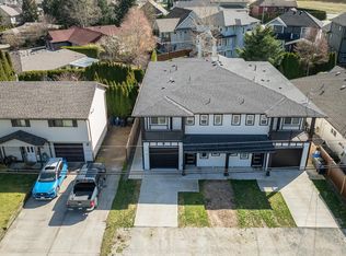 21088 Lakeview Cres #2, Hope, BC V0X1L1