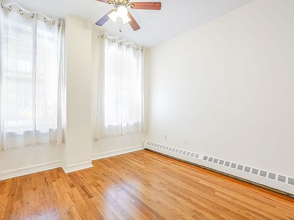 4th image of 1949 1st Ave Unit 1D