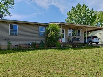 501 Missouri Pl, Huntsville, AR, 72740