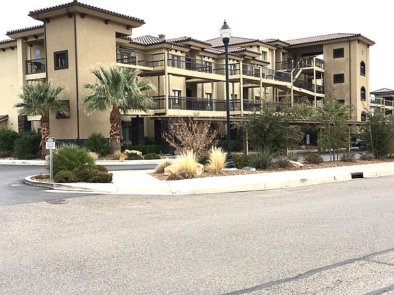 2nd image of 1111 S Gap Canyon Pkwy #W102