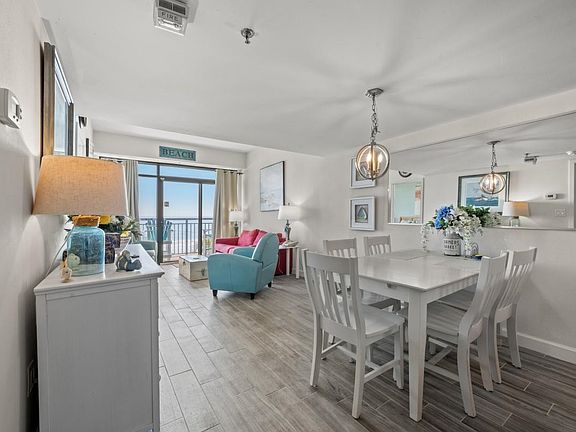 4th image of 4800 S Ocean Dr. #304