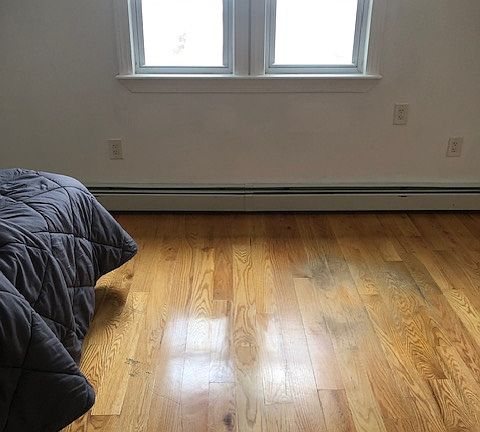 3rd image of 10914 Hannibal St Floor 2