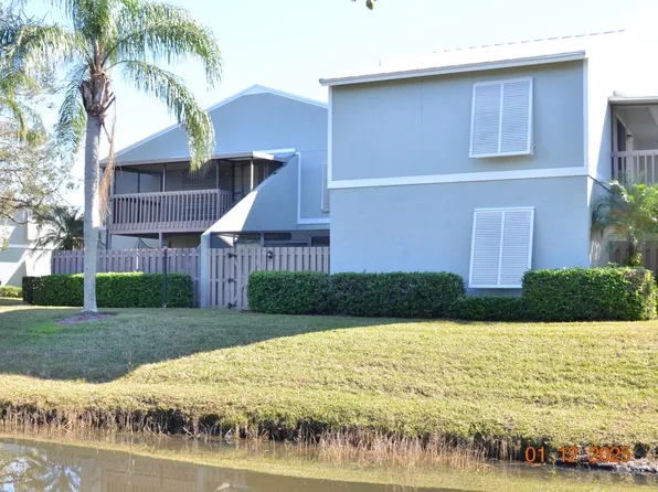 1122 Breezy Way #2c, Sebastian, FL 32958