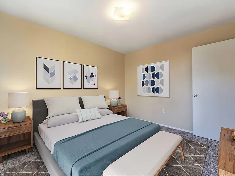 Stonegate Apartments — Photo 19