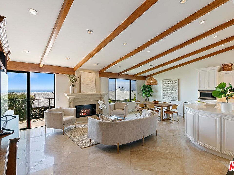 1st image of 6770 Las Olas Way