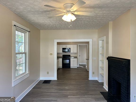 3rd image of 601 Askew Ave