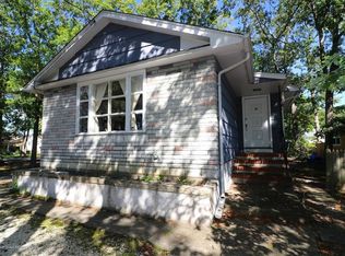 702 Barberry Dr, Brick, NJ 08723