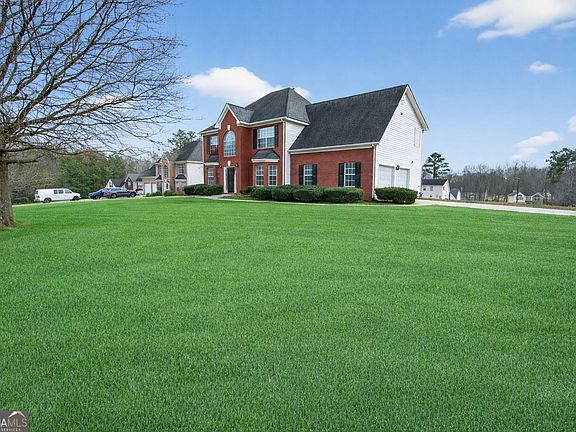 2nd image of 175 Northtowne Cv